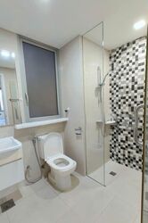 Sea Esta (D18), Condominium #573922281